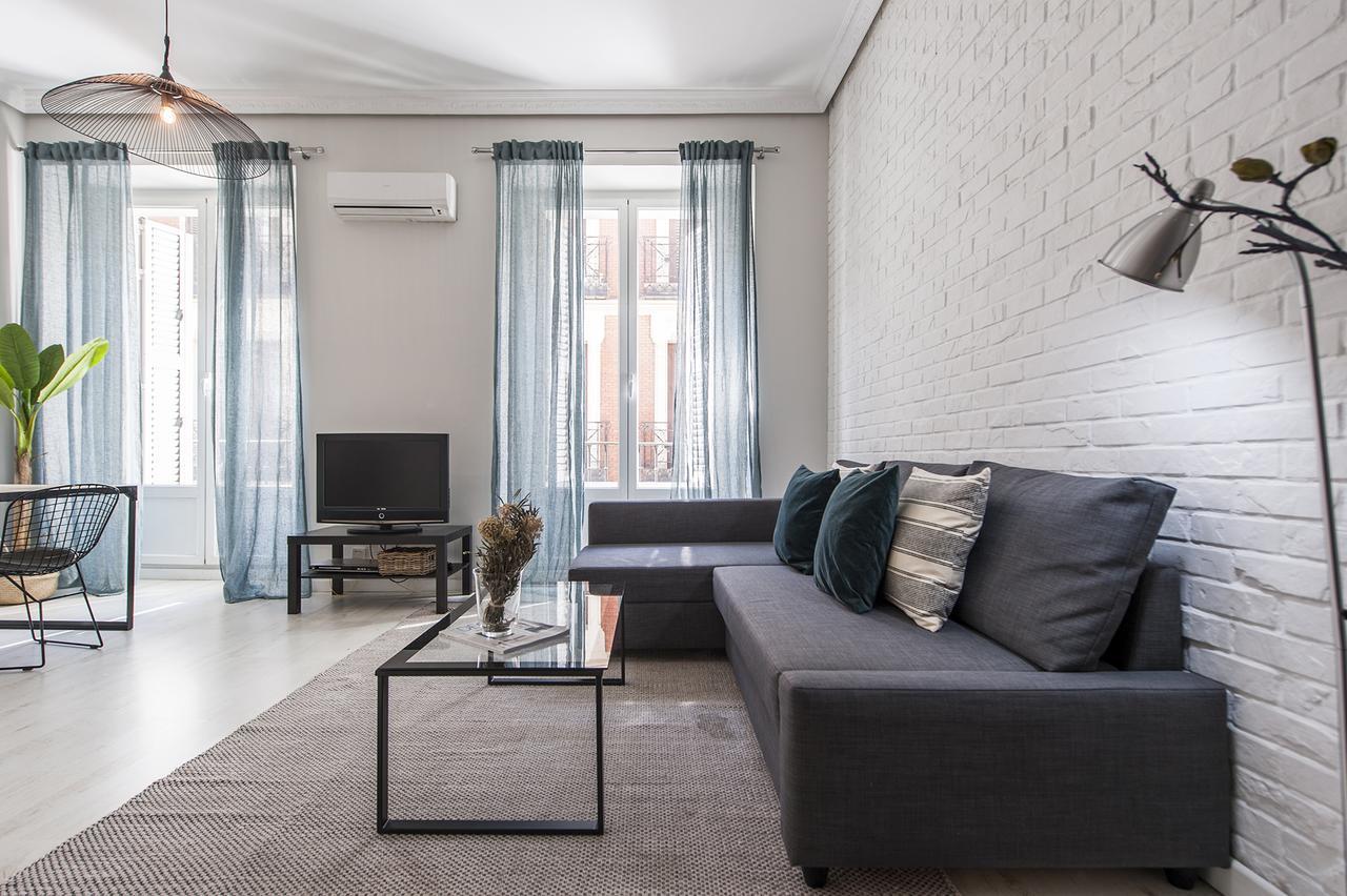 Plaza De Cibeles Appartement Madrid Buitenkant foto