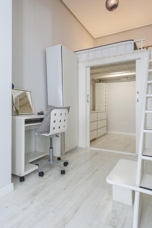 Plaza De Cibeles Appartement Madrid Buitenkant foto